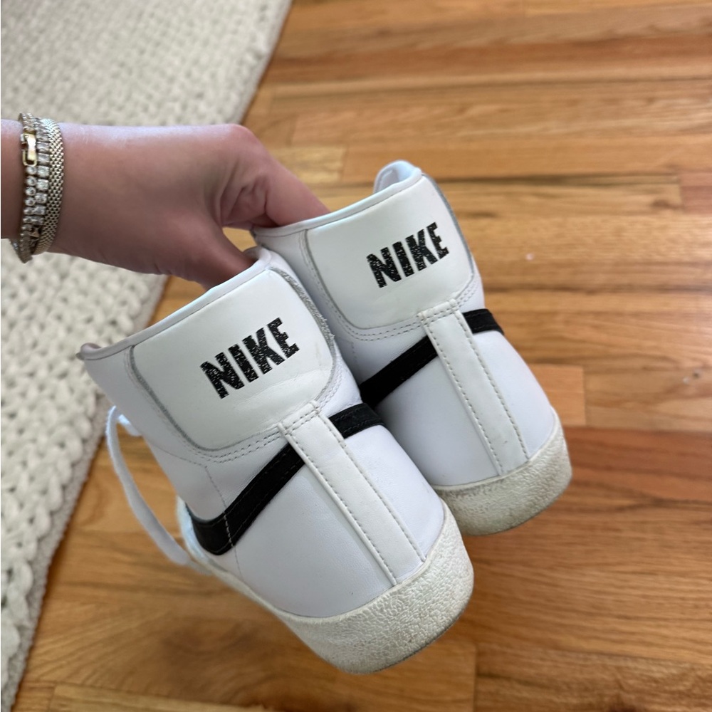 Nike White and Black High-Top Sneakers - Picture 3 of 4